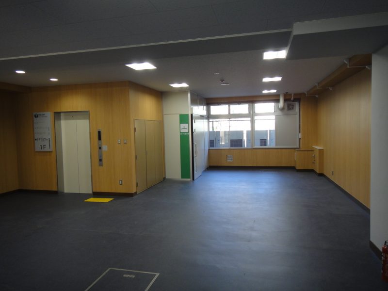 たなかスポーツプラザ(旧田中小学校改装) 株式会社大雄